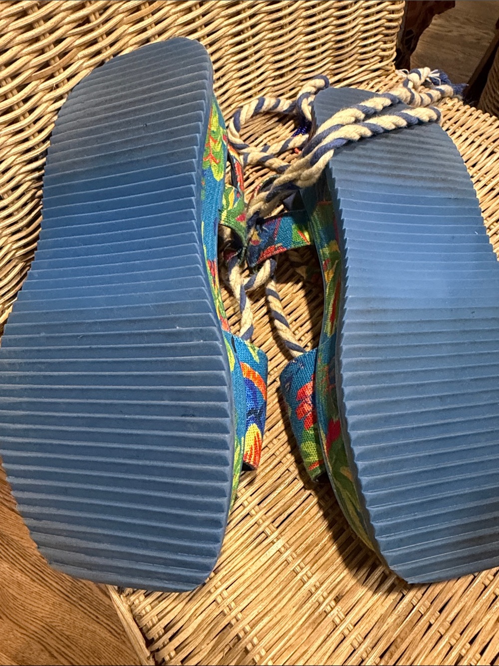 FARM Rio Blue Tropical Floral Platform Sandals - Picture 3 of 5